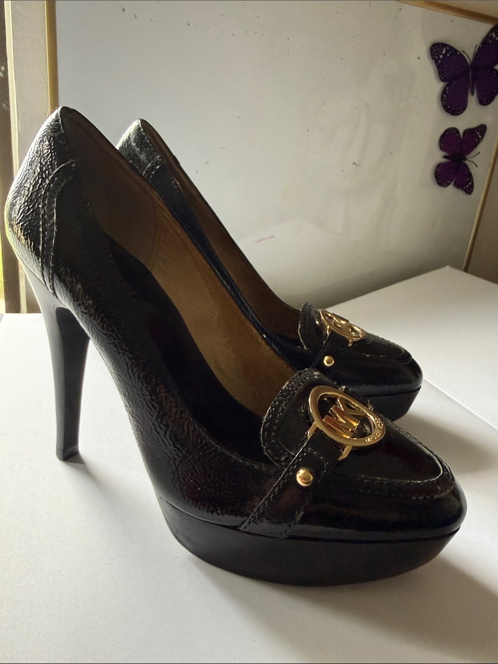Michael Kors Black Patent Leather MK Logo Platform Pumps Heels Size 7